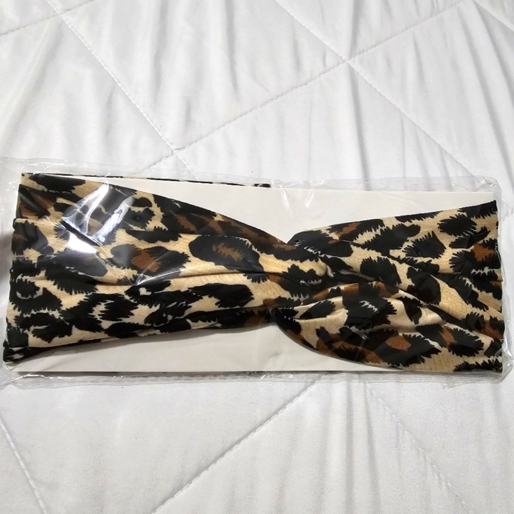 BUNDLE ONLY *NEW* Leopard print Headband